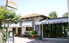 Hotel Zi Marianna Pertosa Exterior photo