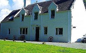 Conusg Bed And Breakfast Portree Exterior photo