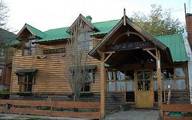 Hostal De La Laguna Ushuaia Exterior photo