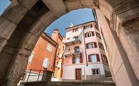 Hotel All'Arco Trieste Exterior photo