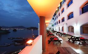 Tongyeong Bay Condo Hotel Exterior photo