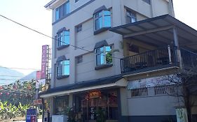 Sun Moon Flower Homestay Yuchi Exterior photo