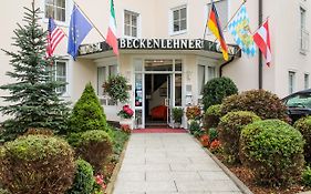 Boutique Hotel Beckenlehner Unterhaching Exterior photo