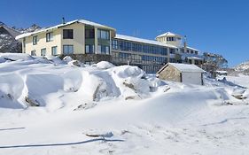 Marritz Hotel Perisher Valley Exterior photo