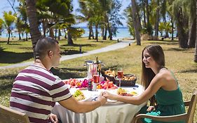 Crystals Beach Resort Belle Mare, A Member Of Radisson Individuals Mauritius Exterior photo