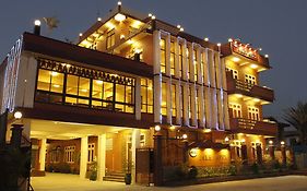 Inle Apex Hotel Nyaung Shwe Exterior photo