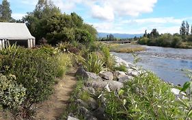 Absolute Riverside Bed & Breakfast Turangi Exterior photo