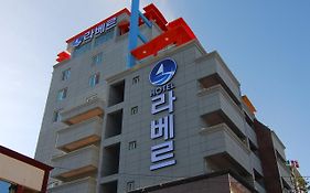 Labelle Hotel Tongyeong Exterior photo