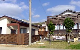 Seven Village Motobu Exterior photo