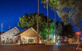 Residence Inn Phoenix Exterior photo