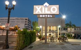 Hotel Xilo Glendale Exterior photo