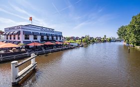 Van Der Valk Hotel Leiden Exterior photo