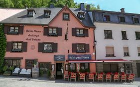 Auberge Aal Veinen Hotel Vianden Exterior photo