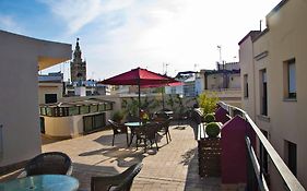 Hostal Callejon Del Agua Hotel Seville Exterior photo