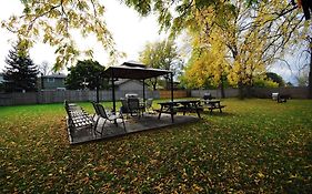 Sand Castle Suites Motel Port Elgin Exterior photo