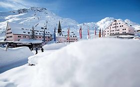 Arlberg Hospiz Hotel Sankt Christoph Am Arlberg Exterior photo