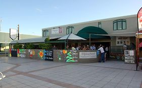 Slipway Hotel Motel Ballina Exterior photo