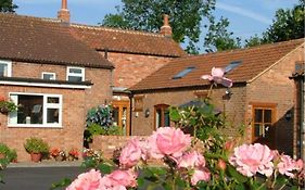 West View Farm Hotel Louth  Exterior photo