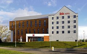 Ibis Gloucester Hotel Exterior photo