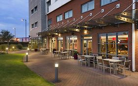 Ramada Encore Doncaster Hotel Exterior photo