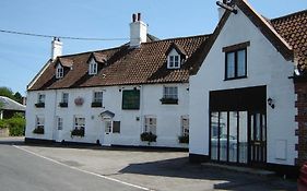 The Crown Hotel Mundford Exterior photo