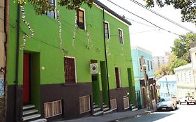 Hostal Casa Verde Limon Valparaiso Exterior photo