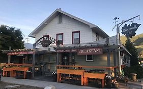 Riverwalk Inn Chelan Exterior photo