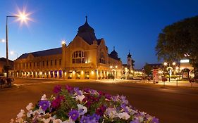 Hotel Queen Elizabeth Superior Godollo Exterior photo