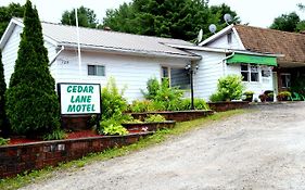 Cedar Lane Motel Bracebridge Exterior photo