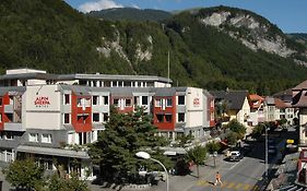 Alpin Sherpa Hostel Meiringen Exterior photo