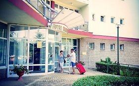 Hotel Nagyerdo Debrecen Exterior photo