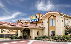 Days Inn By Wyndham Houston Exterior photo