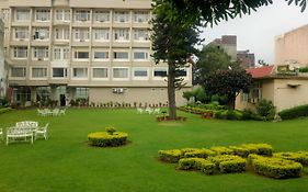 Cardinal Ambica Hotel Katra  Exterior photo