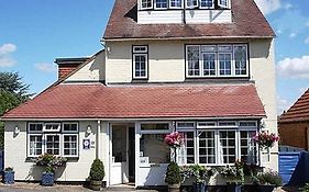 Penryn Guest House, Ensuite Rooms, Free Parking And Free Wifi Stratford-upon-Avon Exterior photo