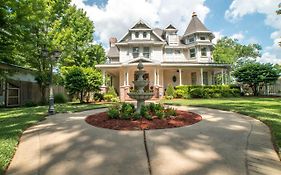 The Victoria Bed & Breakfast Bentonville Exterior photo