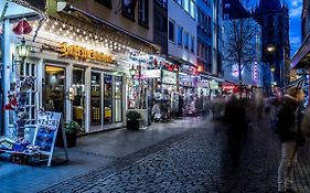 Hotel Am Museum Koeln Exterior photo