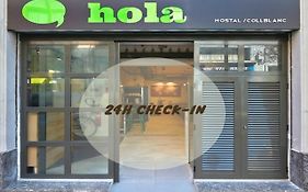 Hola Hostal Collblanc Hostel L'Hospitalet de Llobregat Exterior photo