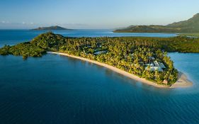 Nukubati Great Sea Reef Hotel Exterior photo