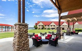 Arrowwood Resort At Cedar Shore Oacoma Exterior photo