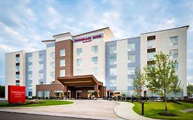 Towneplace Suites By Marriott Greensboro Coliseum Area Exterior photo