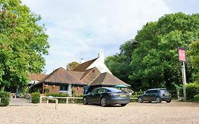 Cromwell Arms Country Pub With Rooms Romsey Exterior photo