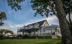 Auberge Seigneurie Des Monts Hotel Sainte Anne des Monts Exterior photo