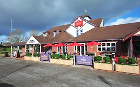 Weathervane Hotel By Greene King Inns Stoke-on-Trent Exterior photo