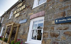 The Victoria Inn Truro Exterior photo