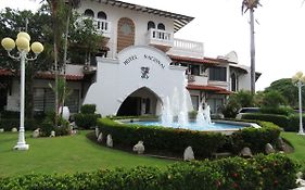 Gran Hotel Nacional David Exterior photo