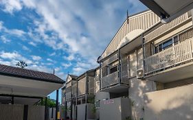 Benson Court Motel Brisbane Exterior photo