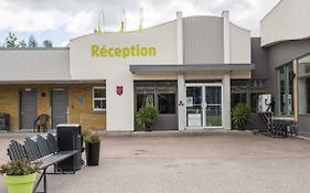 Hotel Mont-Valin Saguenay Exterior photo