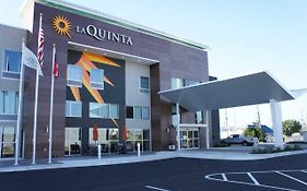 La Quinta Inn & Suites Perry Exterior photo