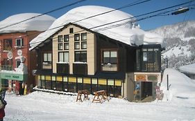 Lodge Nakajima Nozawaonsen Exterior photo