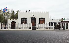 Little White Castle Apartment Keflavik Exterior photo